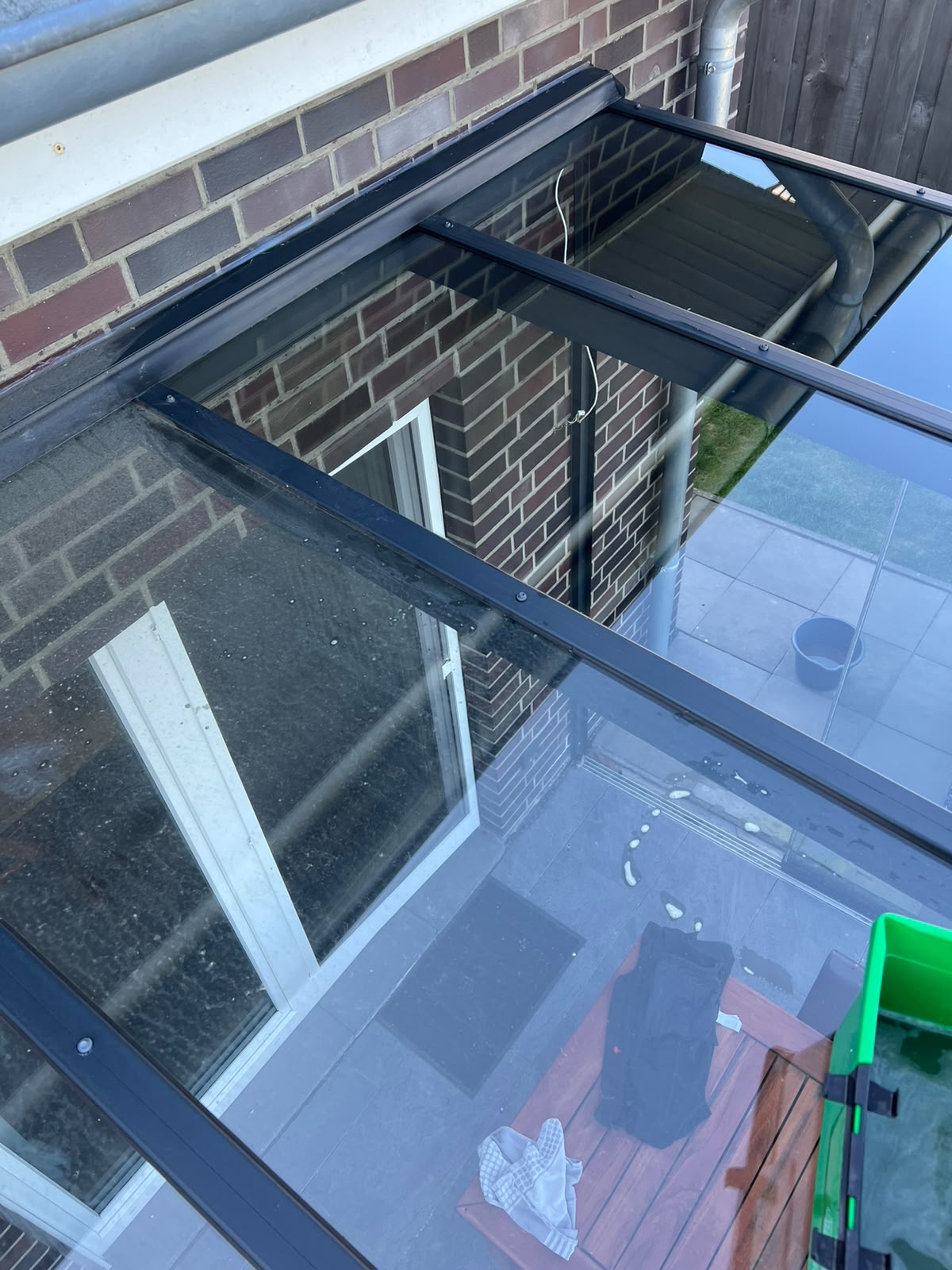 Glasreinigung Terrassendach – Vorher